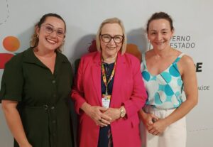 Juliane Bender participa de reunião da Amvarc com a Secretária Estadual da Saúde