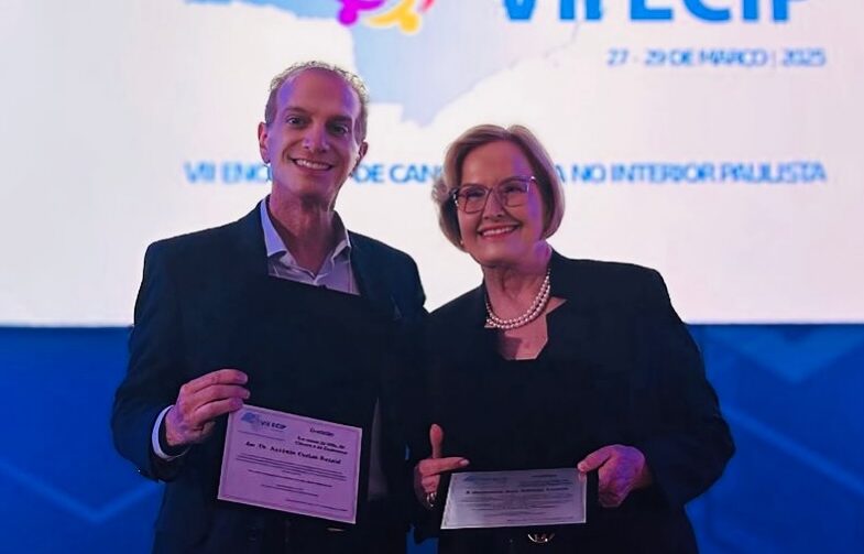 Ana Amélia Lemos é homenageada no VII Encontro de Cancerologia do Interior Paulista