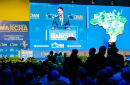 Governador Eduardo Leite participa da sessão solene de abertura da 26ª Marcha a Brasília em Defesa dos Municípios