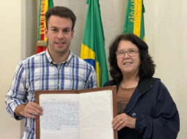 Sandra Weber assume como prefeita interina de São Gabriel