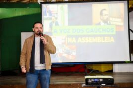 Dimas apresenta ações do mandato em evento com lideranças da Região Metropolitana