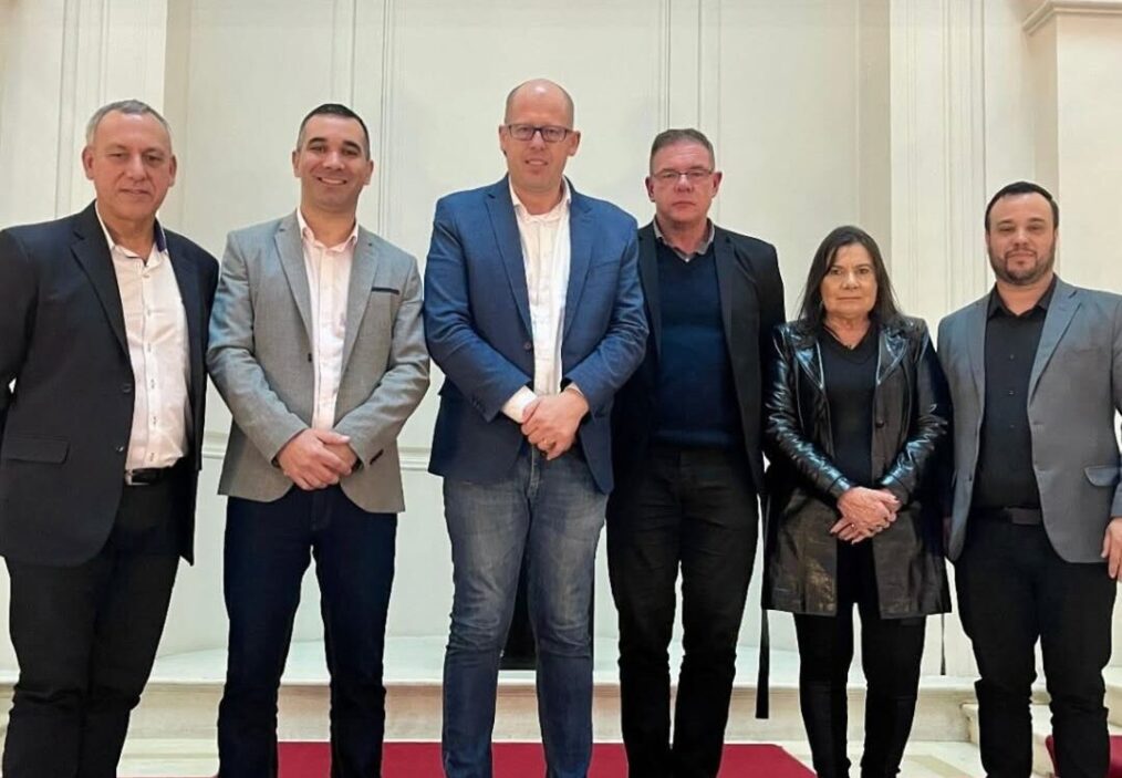 Adriano Azeredo participa de anúncio de R$ 656,8 mil para o Hospital São Francisco de Assis