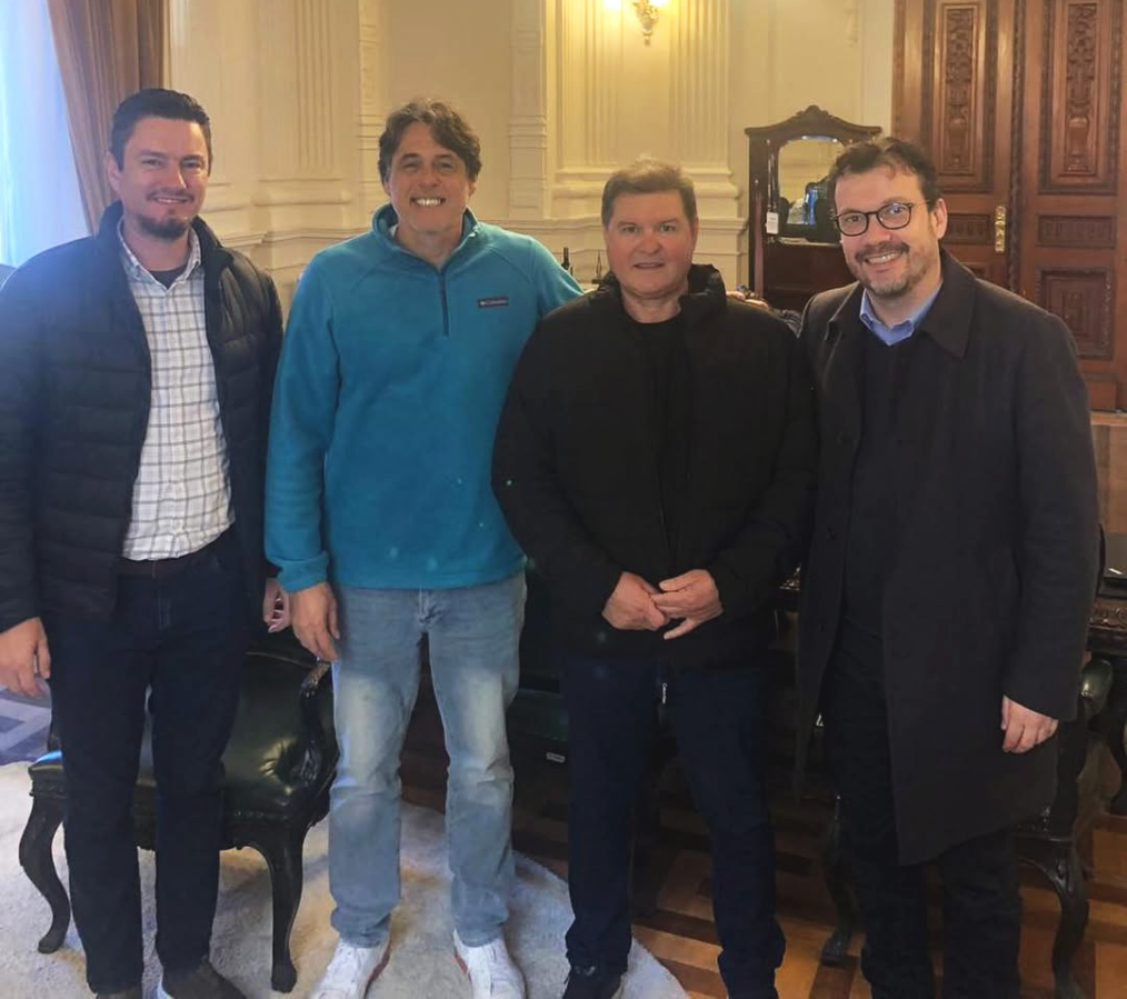Chicão Calegari cumpre agenda no Palácio Piratini com Artur Lemos, Danrlei e Marcelo Arruda