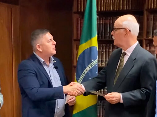 Mano Paganotto lidera visita ao Consulado-Geral do Brasil em Buenos Aires para fortalecer parcerias e promover Pantano Grande