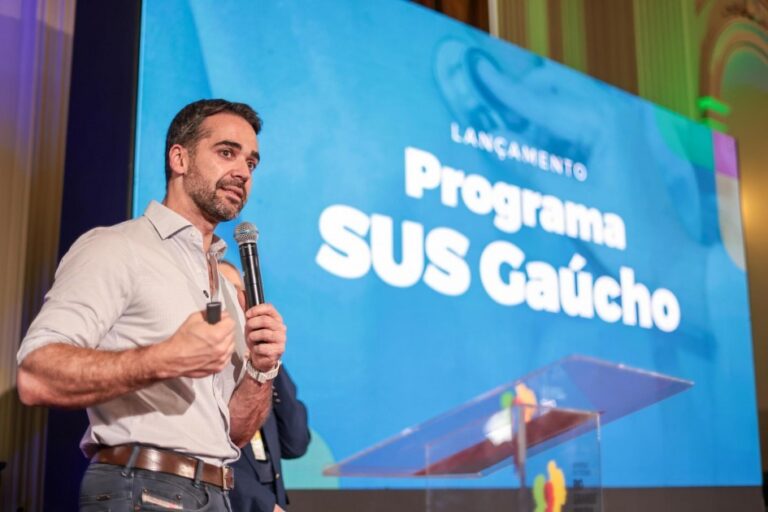 Governador Eduardo Leite (PSD) investe R$ 1 bilhão em saúde e cria programa estratégico na saúde estadual